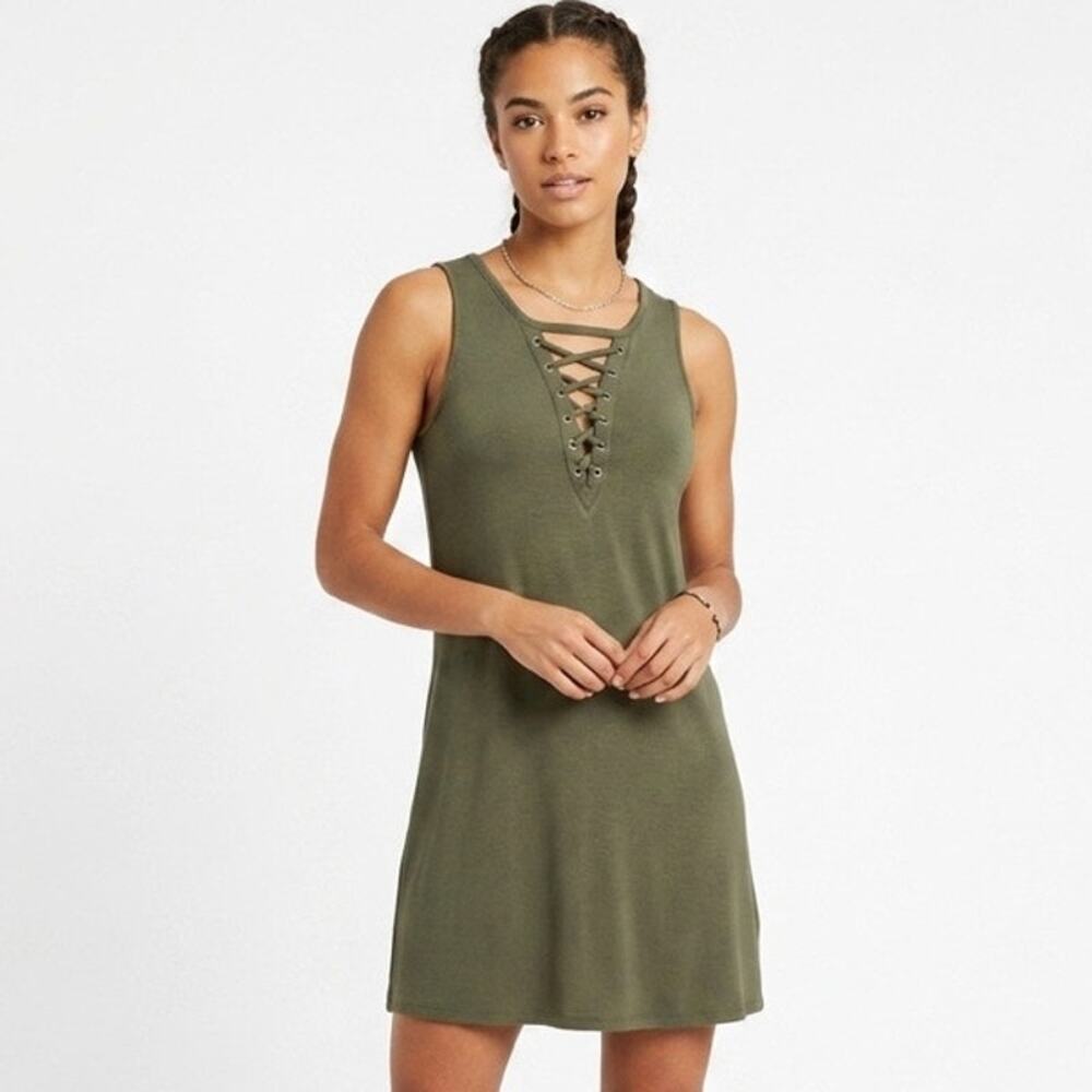 Express Women’s Tank Dress Size M Green Swing Sleeveless Lace Up Caged V-neck